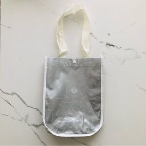 lululemon athletica Gray Silver Tote Shopping Bag